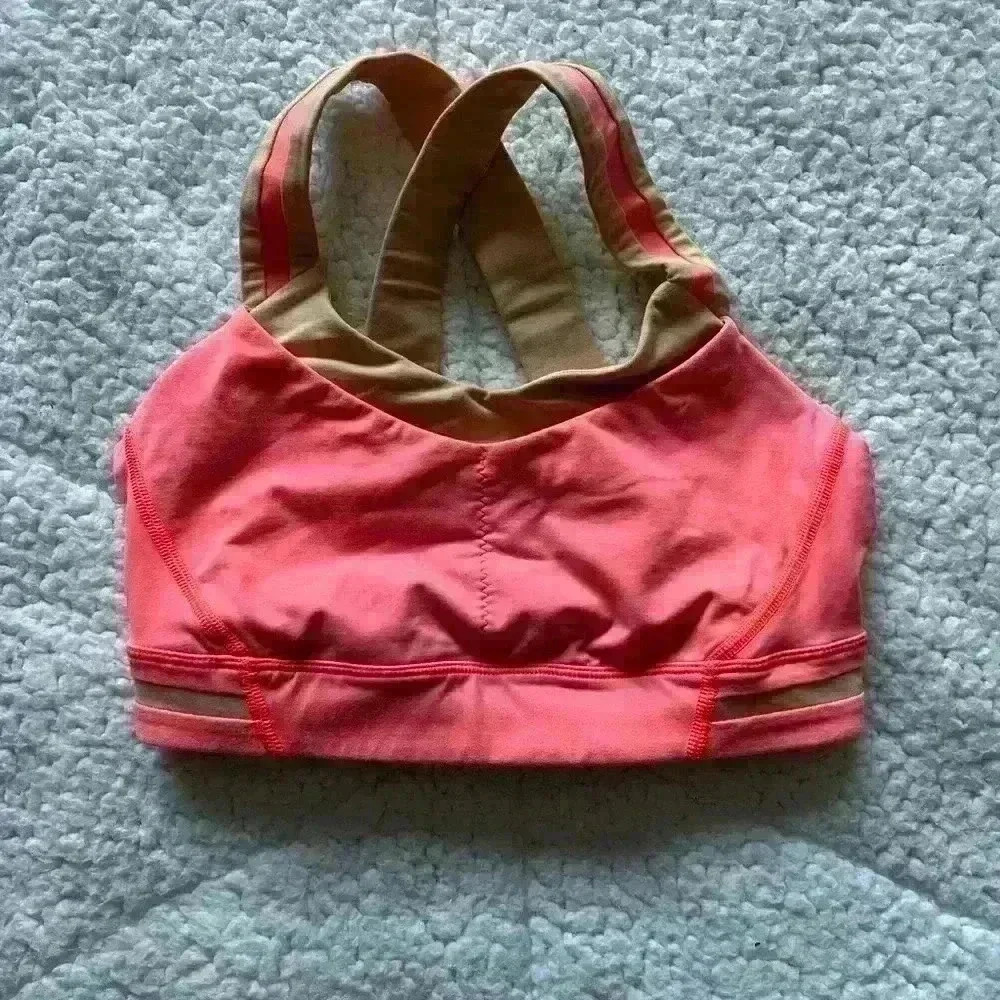 Lululemon Rack Pack Bra size 4 - Picture 3 of 6